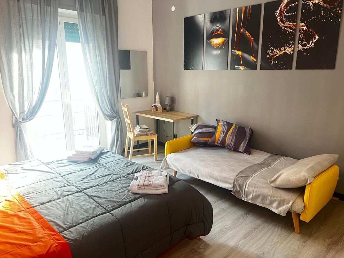 Shiva House Hotell Napoli Eksteriør bilde